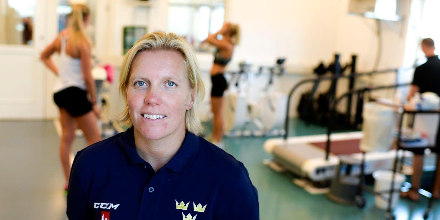 Damkronornas nya förbundskapten Ylva Martinsen under träningslägret på Bosön.