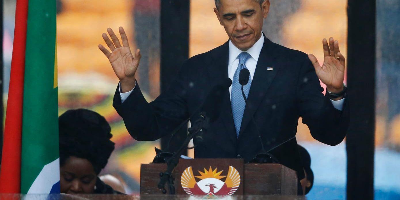 Barack Obama talade vid Nelson Mandelas begravning i december 2013. Arkivbild.