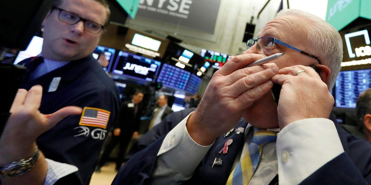 Börserna i New York sjönk på bred front.