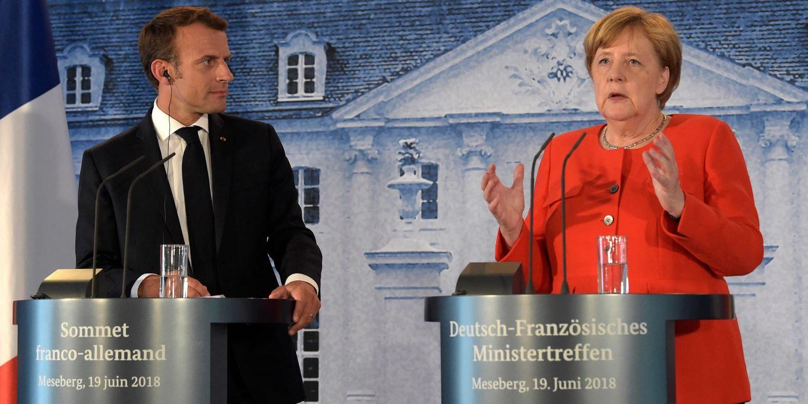Tysklands förbundskansler Angela Merkel och Frankrikes president Emmanuel Macron föreslår en gemensam budget för euroländerna.