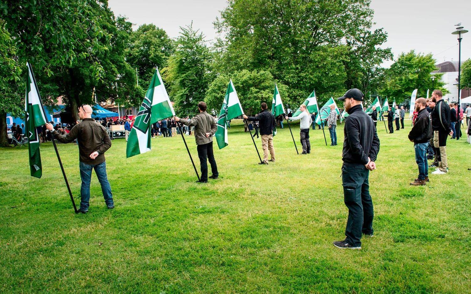 NMR klassas som Sveriges farligaste nazistgrupp av Säpo. Av polisen anses de därför olämpliga att inneha vapen. Bild: Stefan Berg