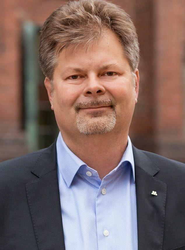 Det blir vice ordförande Axel Josefson som tillfälligt tar över ordförandeposten i Göteborgsmoderaterna. Bild: Jesper Orrbeck. 
