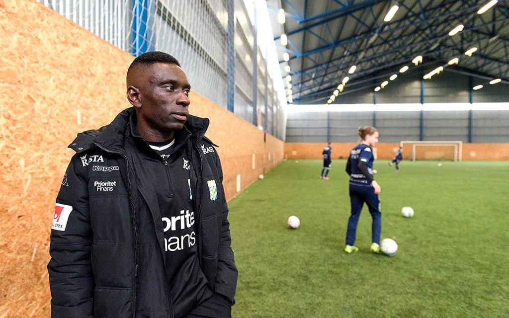 I IFK Göteborg har han flera ungdomslandslagsmän att jobba med.