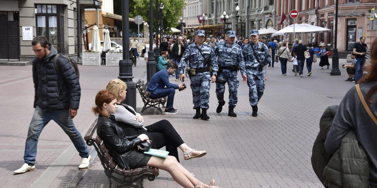 Polispatruller förekommer flitigt på gatorna i Moskva efter en lång rad blodiga terrordåd under de senaste 30 åren.