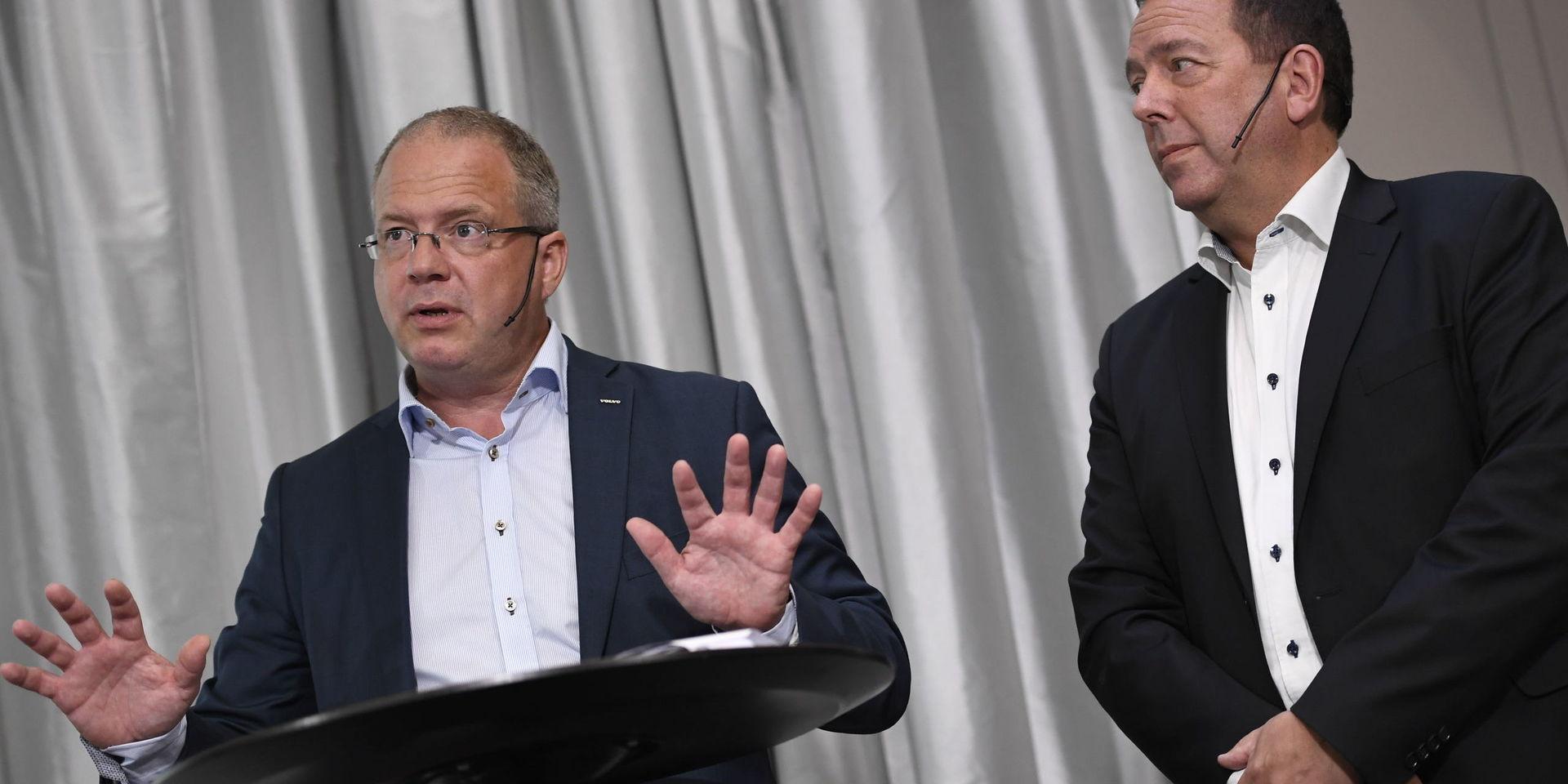 AB Volvos vd Martin Lundstedt och finansdirektör och vice vd Jan Gurander.