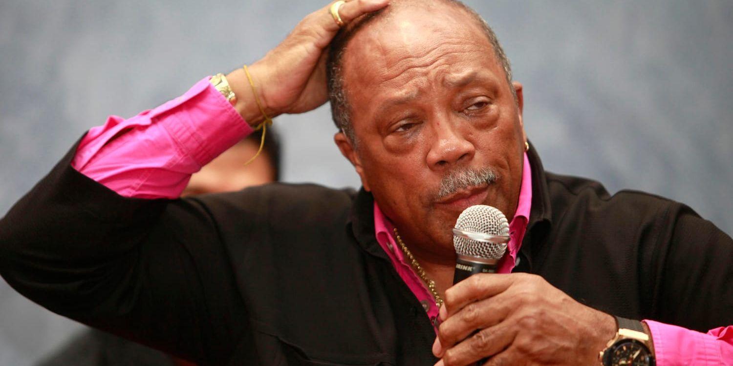 Producenten Quincy Jones ber sina före detta kollegor om ursäkt efter att offentligt anklagat dem. Arkivbild.