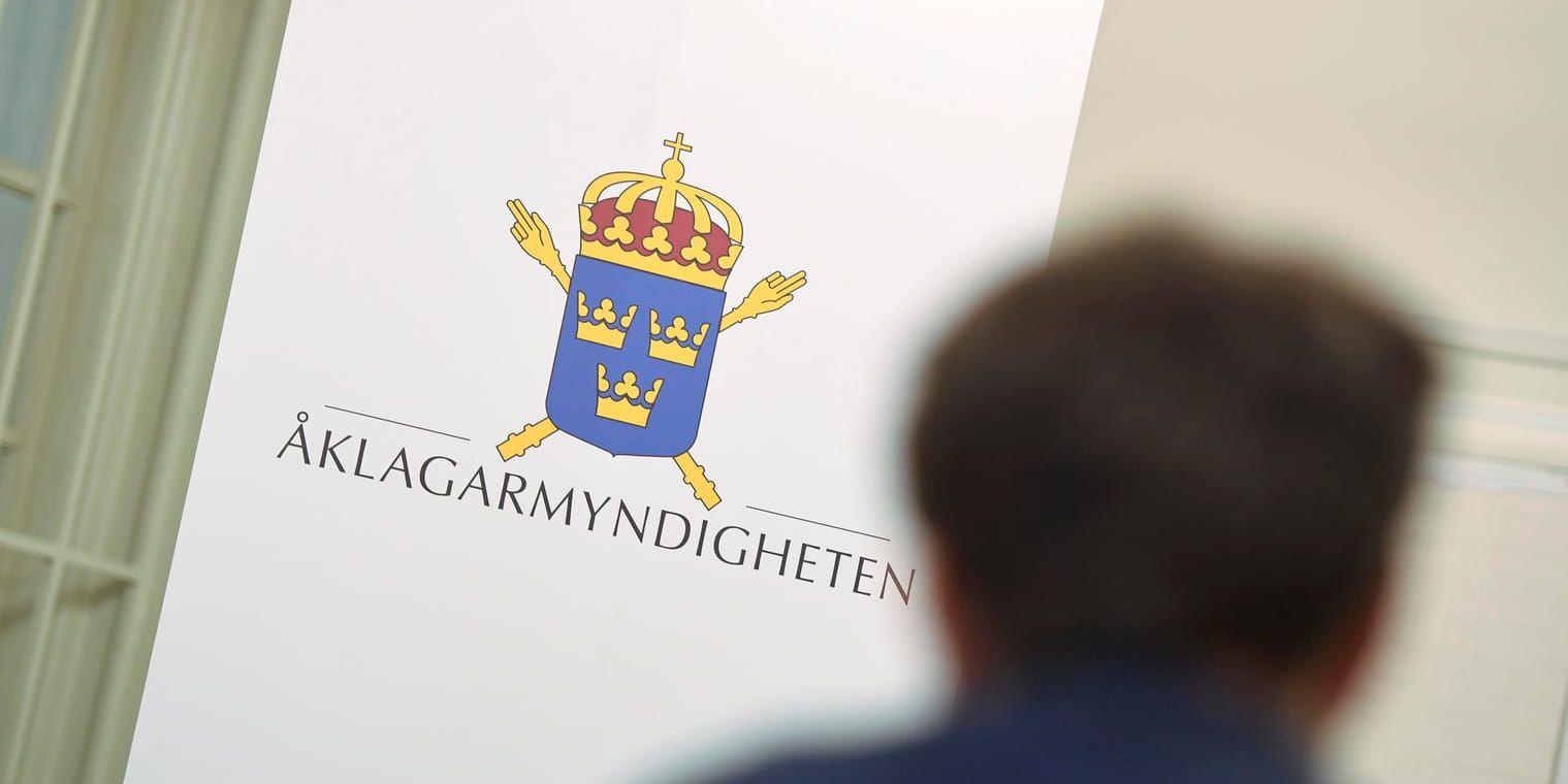 Två åklagare vid åklagarmyndigheten i Stockholm kritiseras tillsammans med Polismyndigheten för att inte ha hanterat en brottsutredning tillräckligt skyndsamt. Arkivbild.