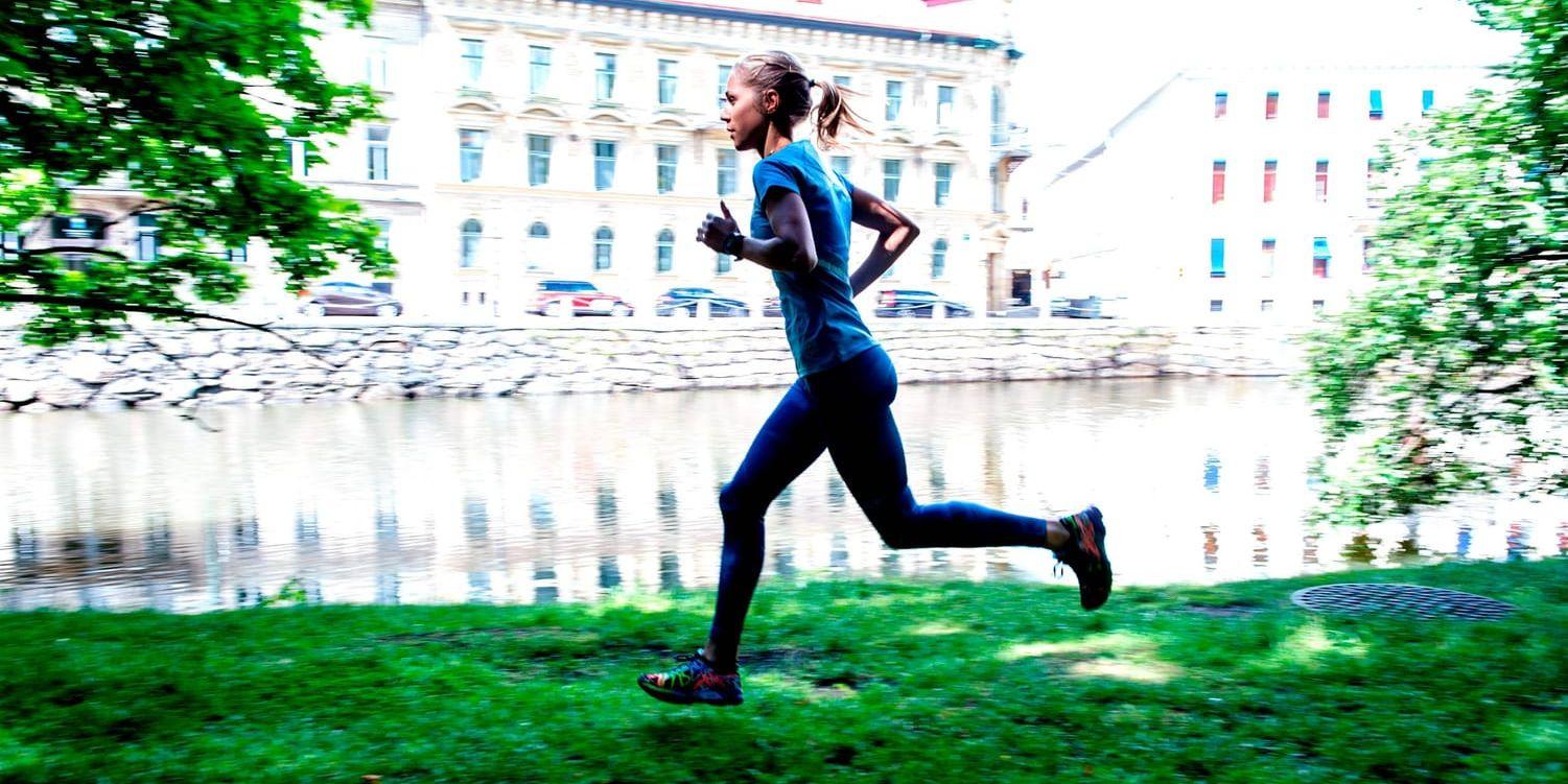 Att springa fem kilometer är en distans som alla kan klara av, menar löpcoachen Sofie Düring. Bara man har tålamod och ger det tid.