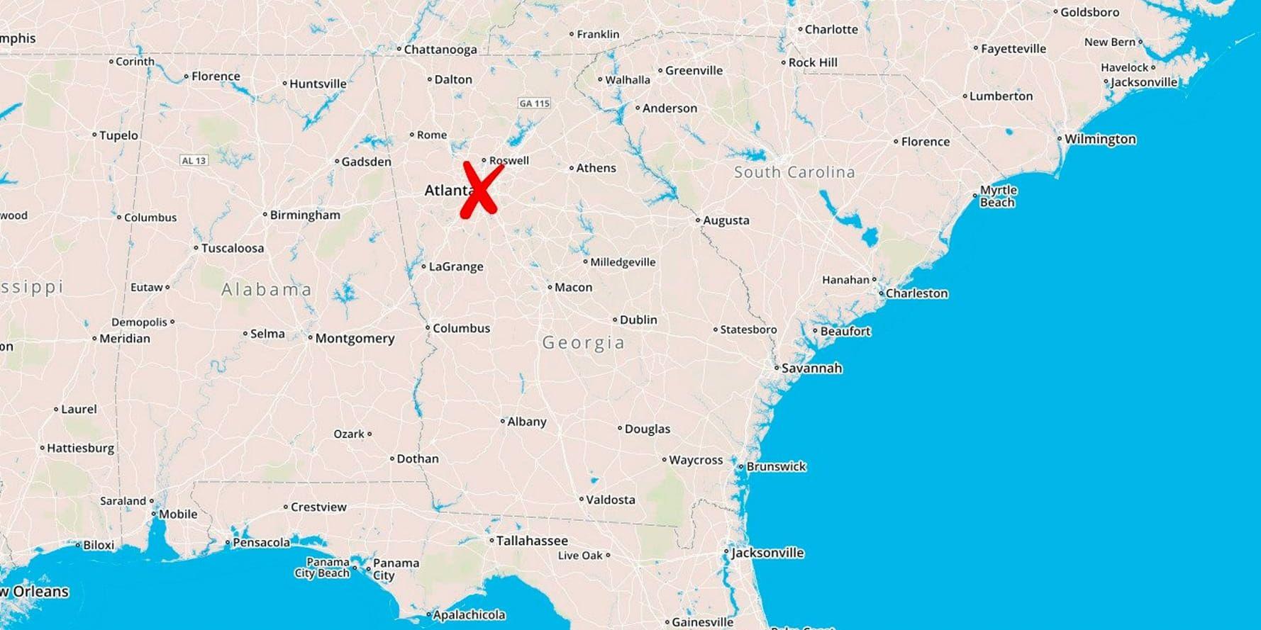 Fyra personer har skjutits vid en tunnelbanestation i Atlanta, Georgia, USA.