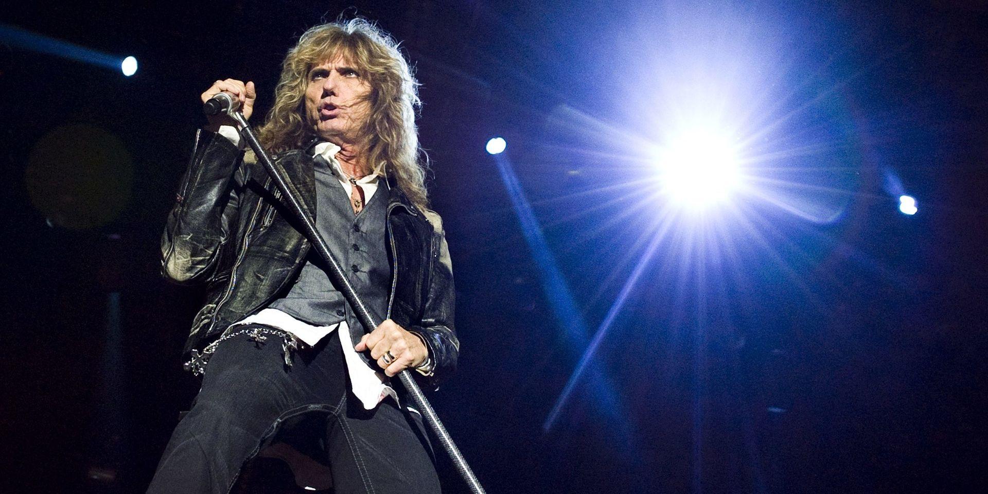 I maj kommer Whitesnake till Partille arena. Här är bandets sångare David Coverdale på Sweden Rock 2011. 