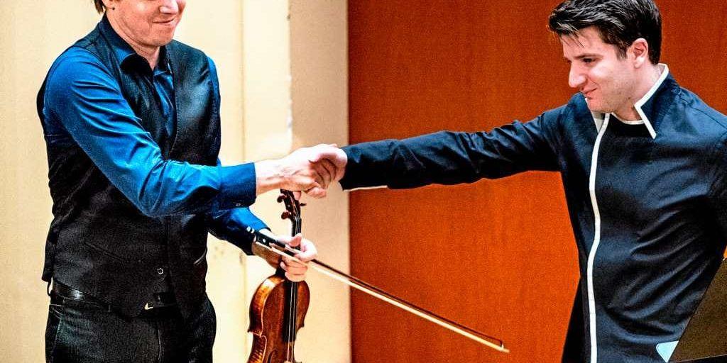 Violin-virtuosen Joshua Bell och pianisten Alessio Bax.