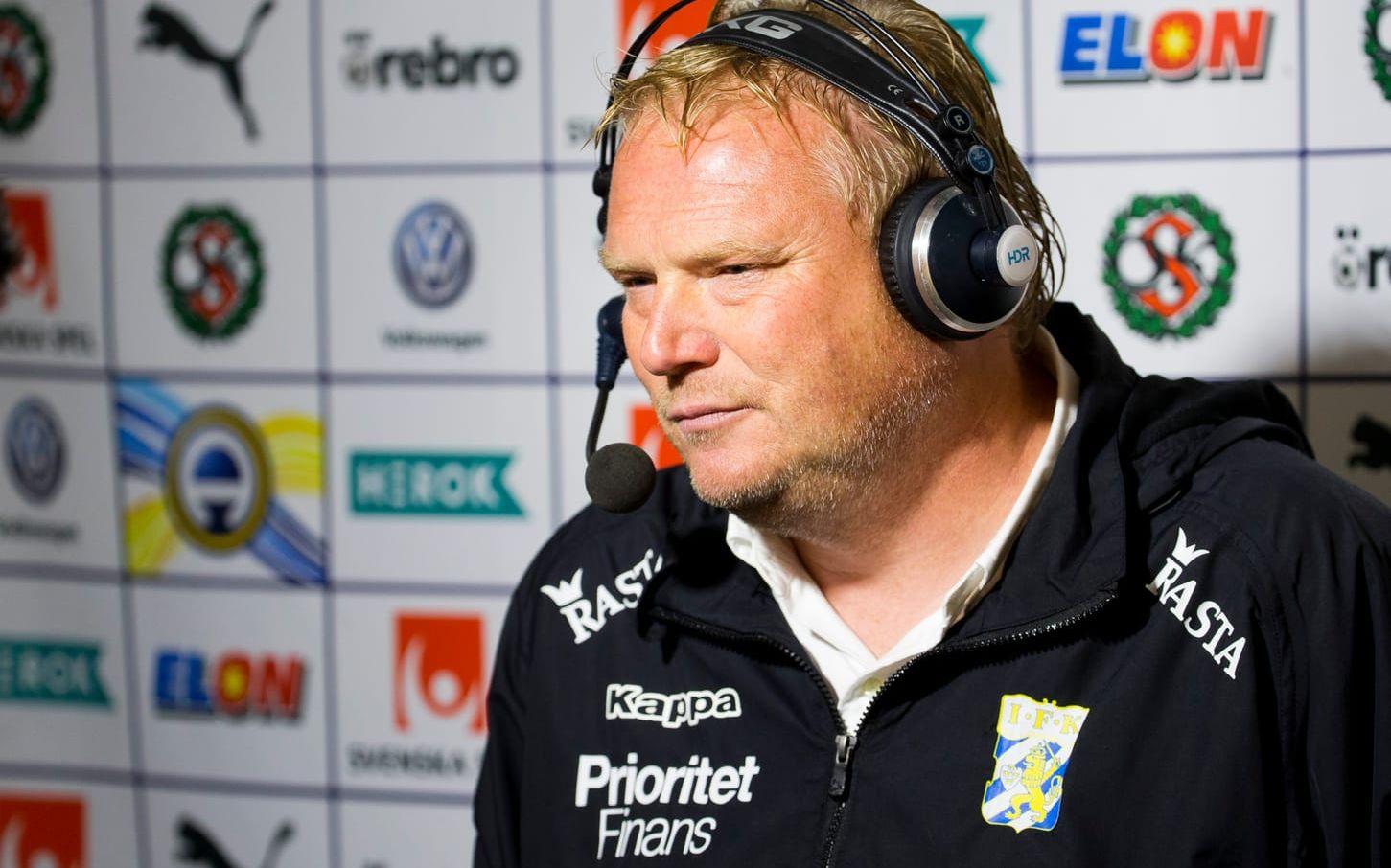 Jörgen Lennartsson fick sparken av styrelsen i Blåvitt efter en rad svaga resultat under säsongen. Bild: Bildbyrån