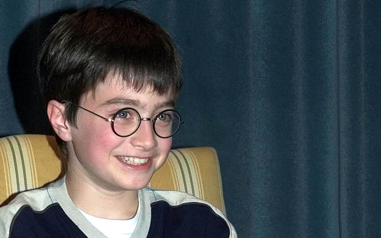 <strong>DÅ:</strong> Daniel Radcliffe var tolv år när han blev Harry Potter med resten av världen. Han växte upp på bioduken och var vid en tidpunkt Storbritanniens rikaste tonåring. Foto: TT