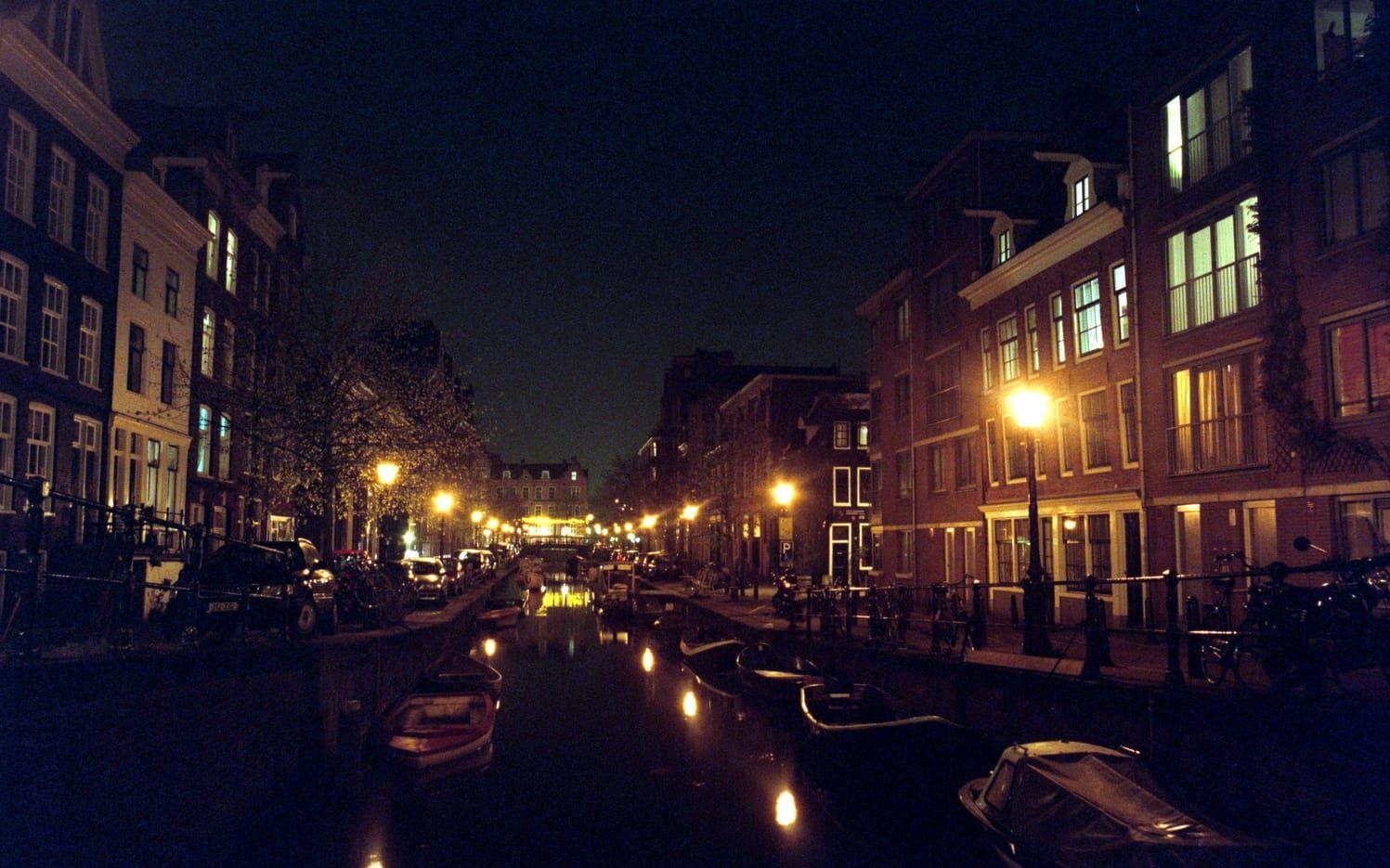 13. Amsterdam
