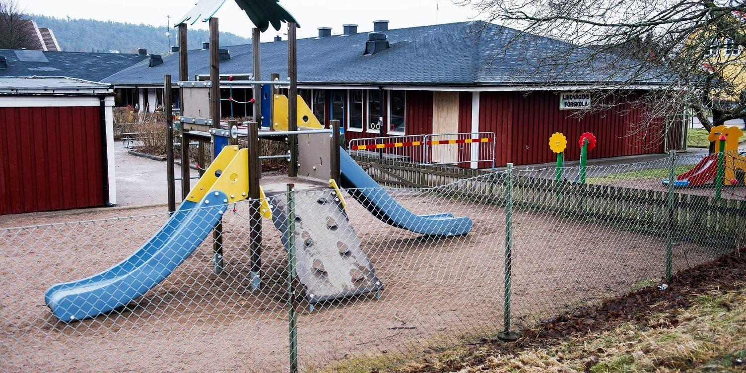 Finns risker. För stora barngrupper kan vara dåligt för barns utveckling. I ljuset av detta är Göteborgs kampanj för att få fler föräldrar att sätta sina barn i redan överfulla förskolor tveksam, skriver Madeleine Lidman.