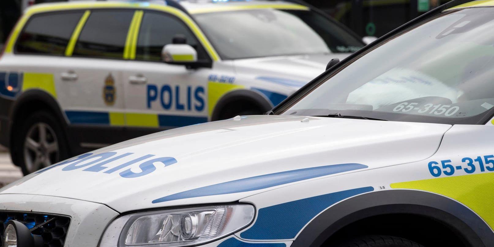 Polisen larmades till tågstationen i Solna efter att flera personer hört ljud som lät som skott. Arkivbild.