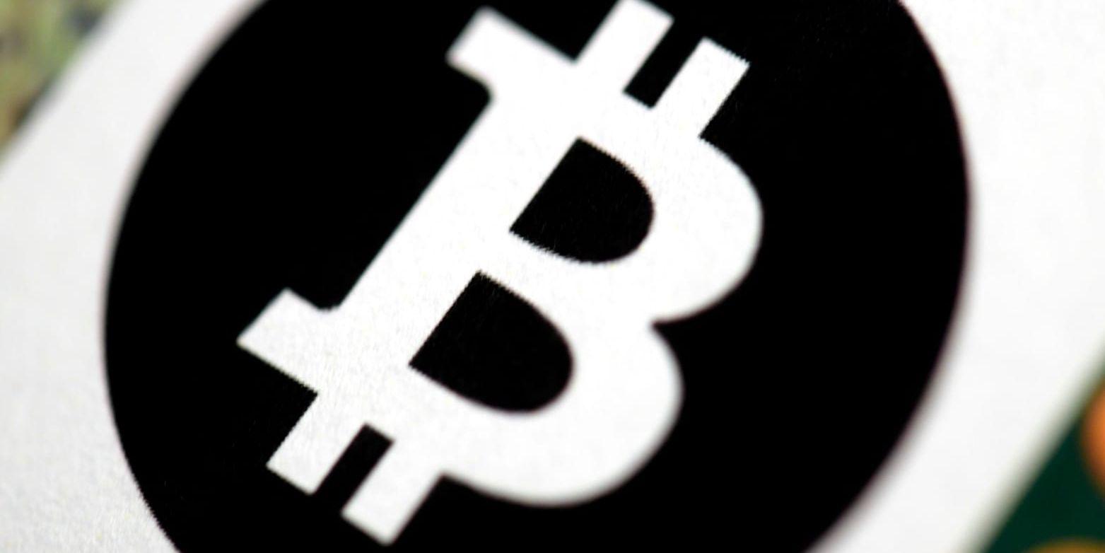 Kryptovalutan bitcoin, skapad 2009, möjliggör betalningar över internet direkt mellan användare utan inblandning av tredje part. Arkivbild.