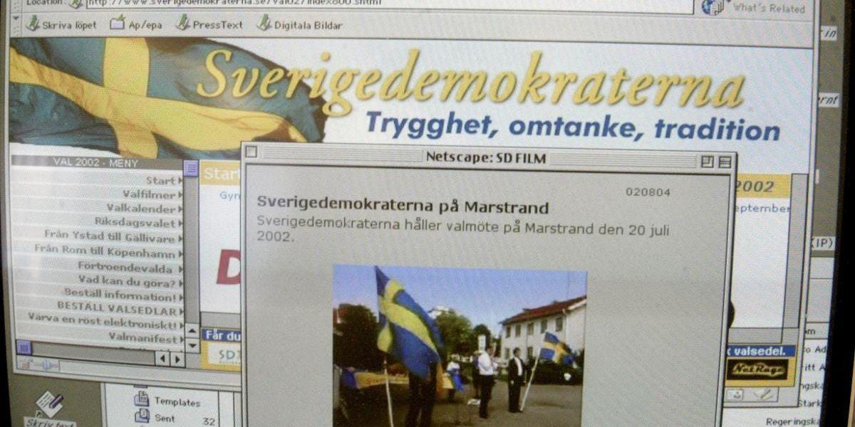 På sin hemsida 2002 använde SD Ulf Lundells Öppna landskap i en valfilm.