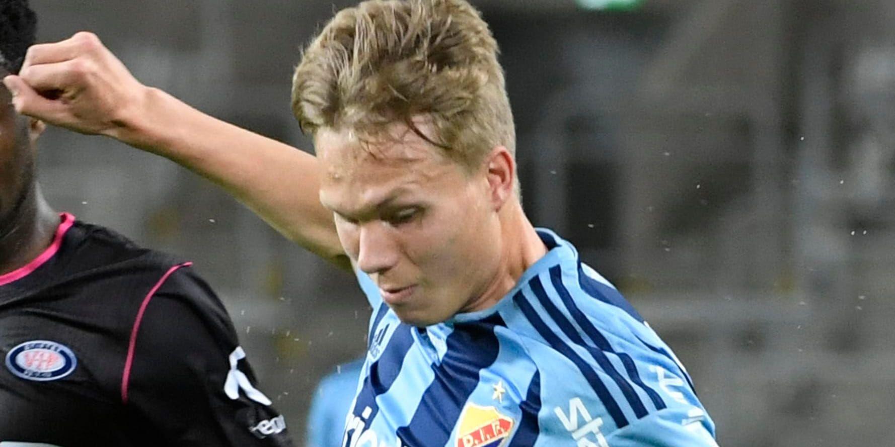 Djurgårdens Jonathan Augustinsson är uttagen till U21-landslaget för första gången.