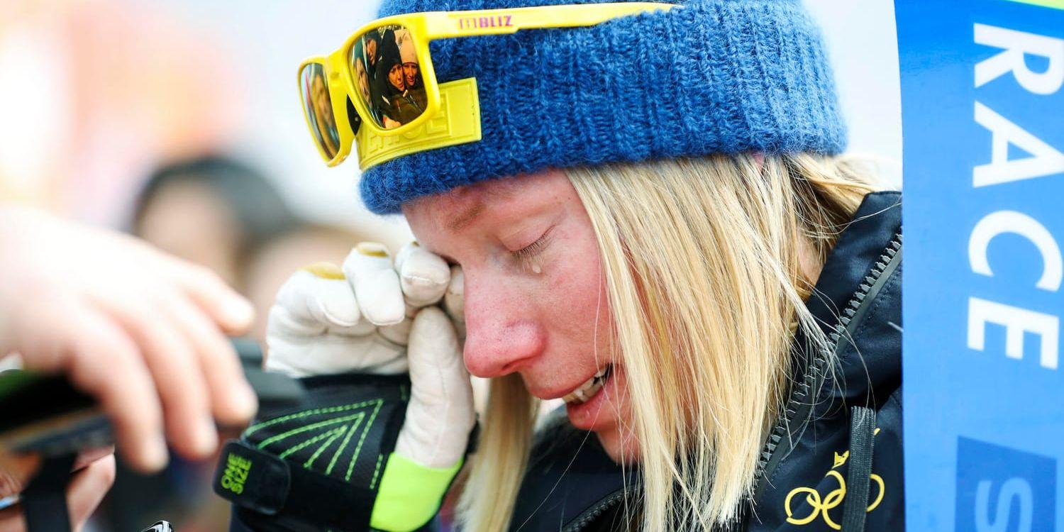 Guldfavoriten Sandra Näslund fick nöja sig med fjärdeplatsen i skicrossfinalen.