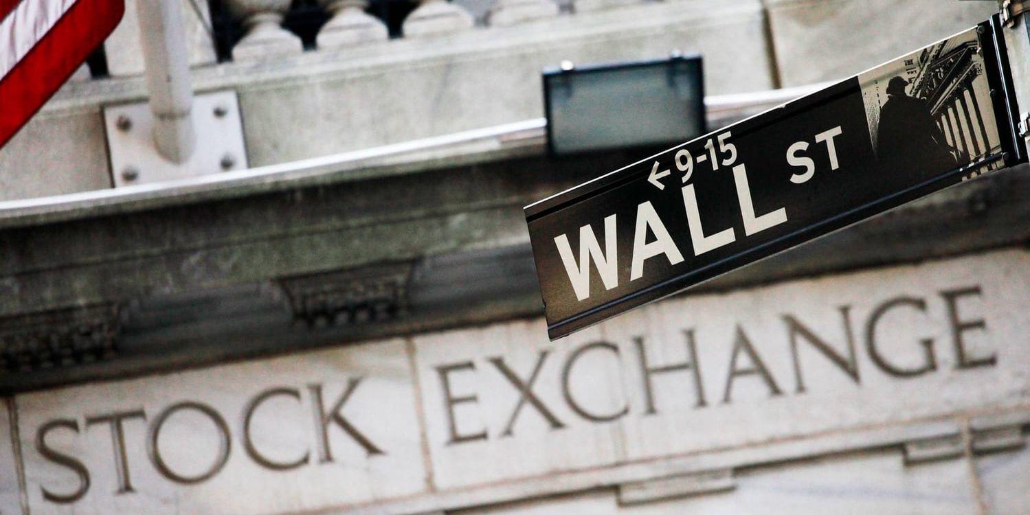 Börserna i New York gick ned något på fredagen. Arkivbild.