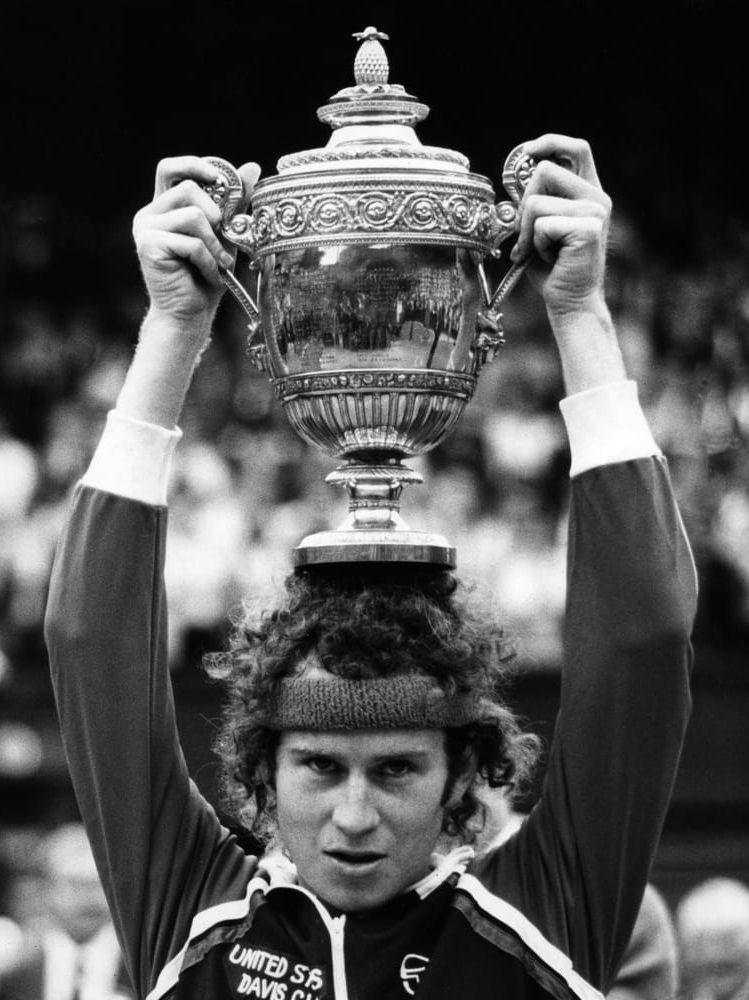 John McEnroe efter att ha besegrat Borg i Wimbledon-finalen 1981. BILD: Scanpix