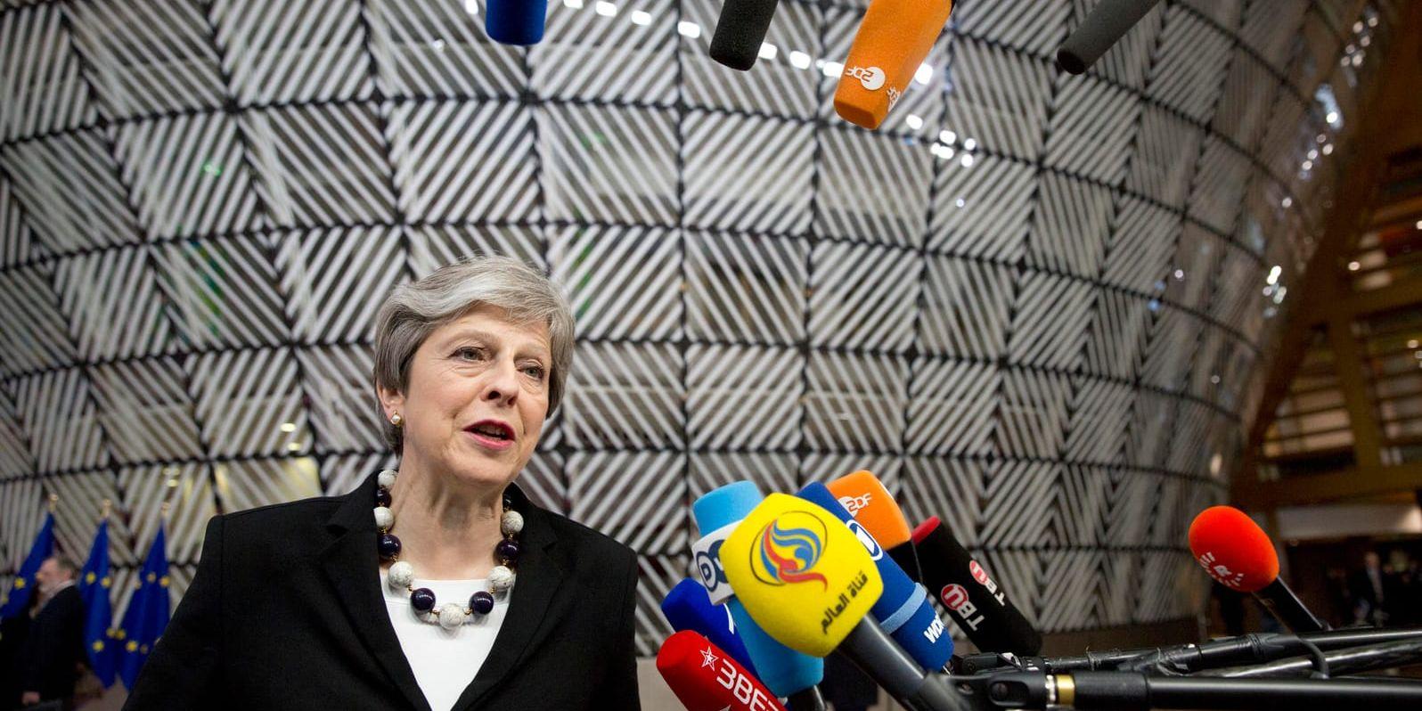 Storbritanniens premiärminister Theresa May inför ett möte i Bryssel. Arkivbild.