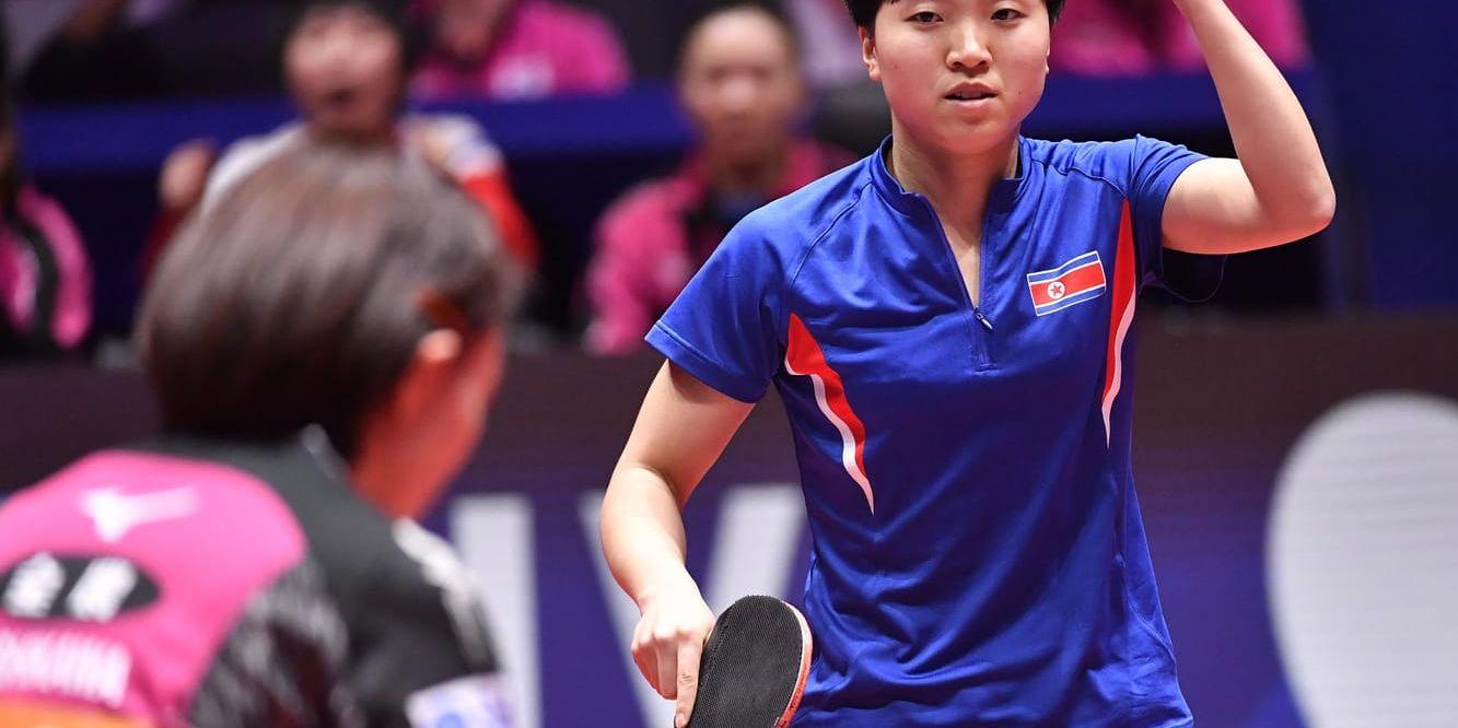 Nordkoreanskan Kim Song-I spelade för det koreanska laget som förlorade mot Japan i semifinalen i lag-VM.