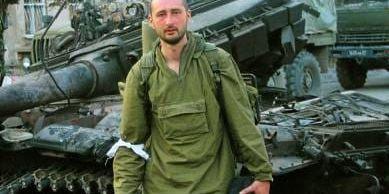 Arkadij Babtjenko skickades till Georgien av sin tidning Novaja Gazeta, men nådde stridszonen genom att skriva in sig som frivillig i en räddningsbrigad.