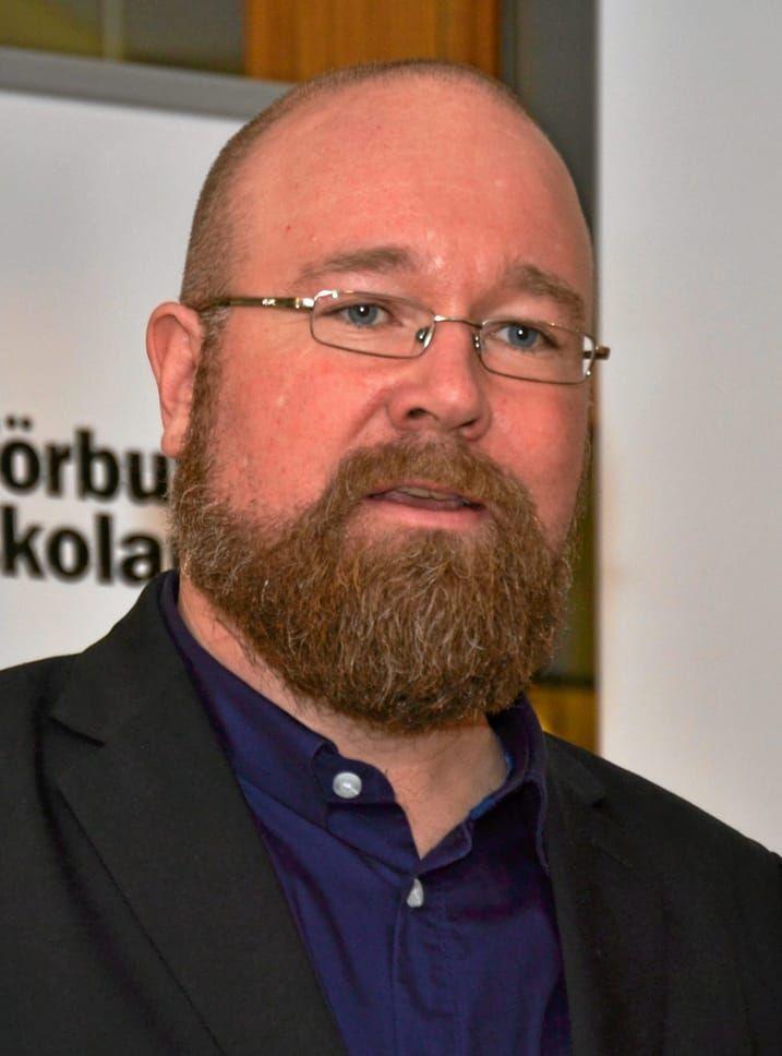 
    <strong>Johan Söderman</strong>, docent och verksam inom barn- och ungdomsvetenskap vid Göteborgs universitet
   
