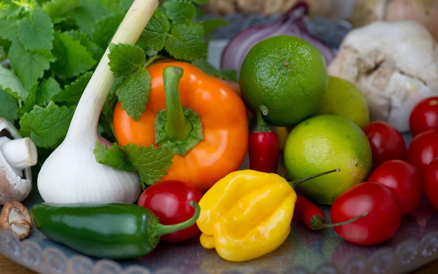 Frukt och grönt är basvaror i en vegetarisk kost. Bild: TT