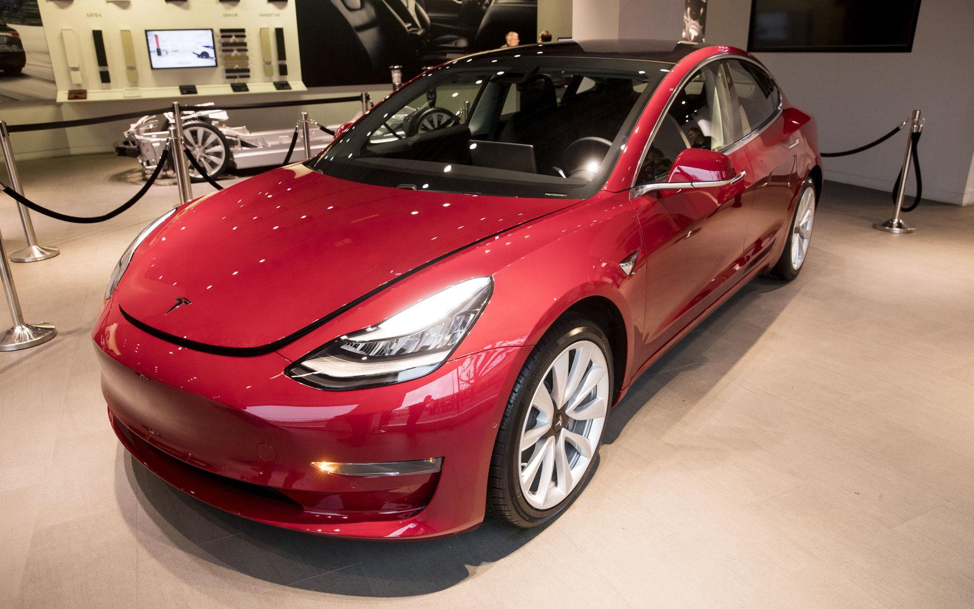 Modell 3 är Teslas fjärde modell efter Roadster, S och X.