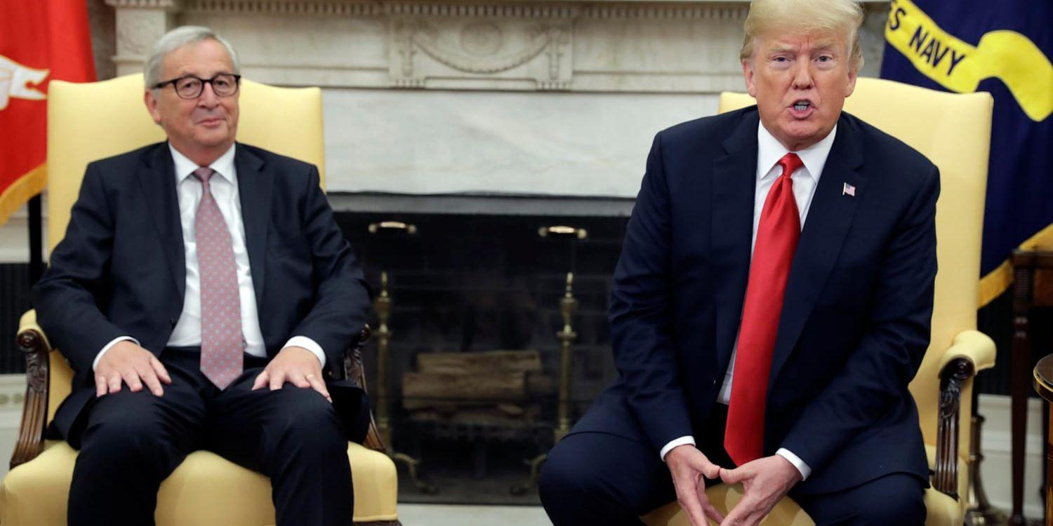 President Donald Trump tar emot EU-kommissionens ordförande Jean-Claude Juncker i Vita huset.