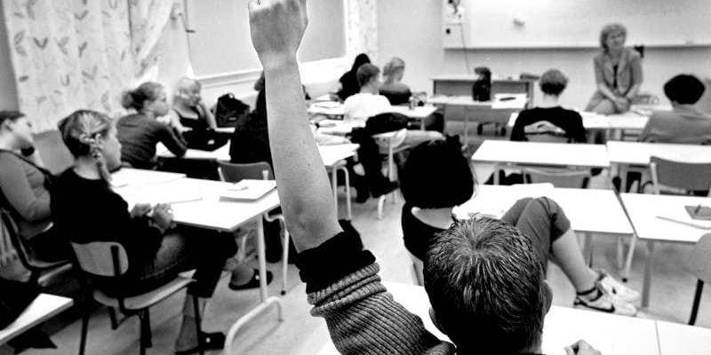 Lära för livet. Grundskolan i Göteborg har stora brister – nästan var tredje elev går ut med underkänt i något ämne, skriver allianspolitikerna. Deras recept är en kunskapsgaranti för alla elever.