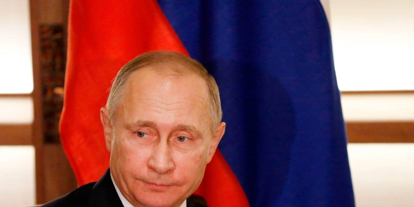Vita huset pekar ut Rysslands president Vladimir Putin för att personligen ha varit inblandad i hackerattacker under den amerikanska valkampanjen. Arkivbild.