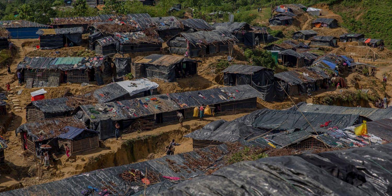 Ett flyktingläger i Bangladesh, dit 480 000 rohingyer från grannlandet Burma har flytt den senaste månaden.