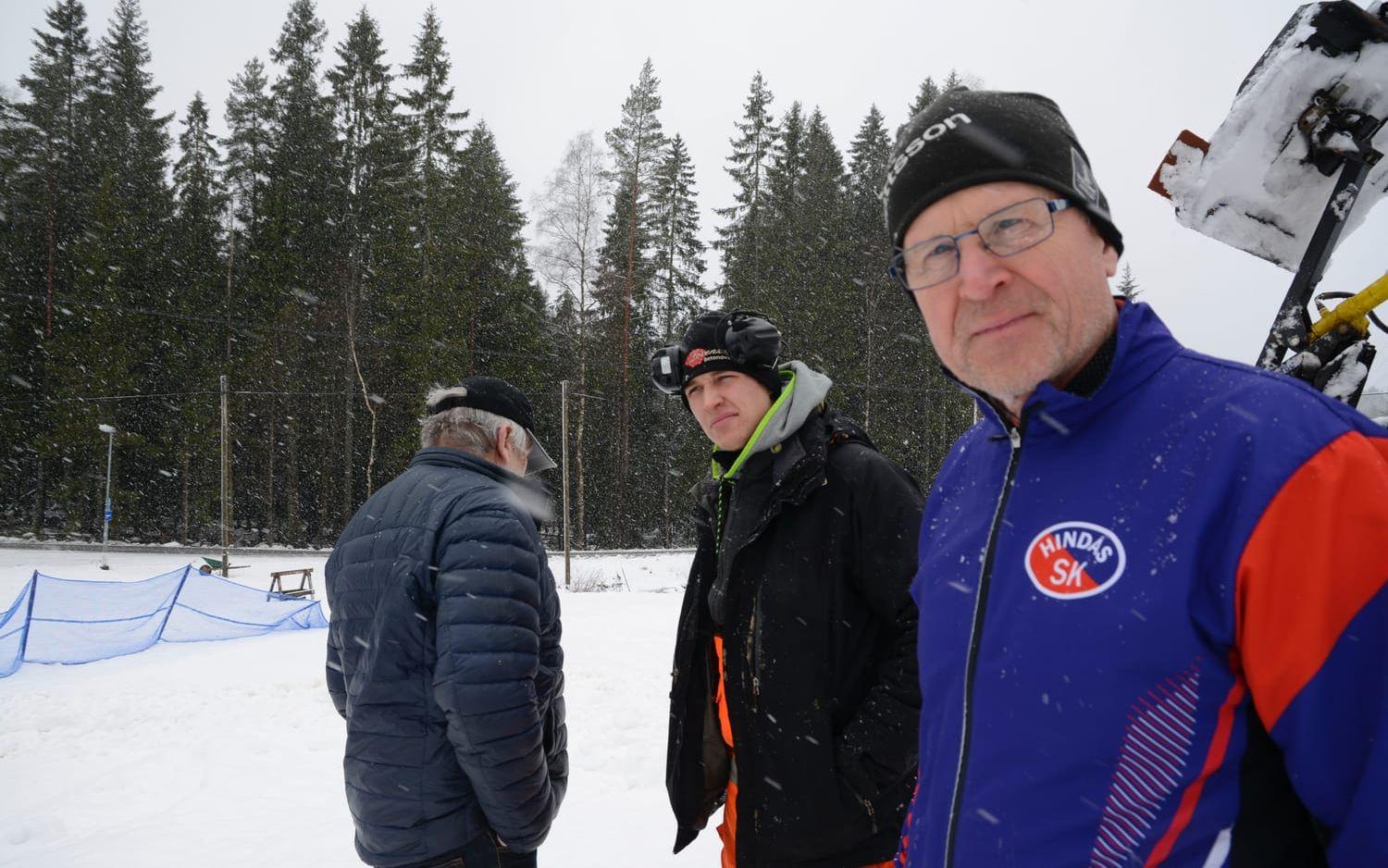 Göran Backlund och Arvid Thompson berättar att skidklubben startat ungdomsträning varje torsdag från klockan 18.