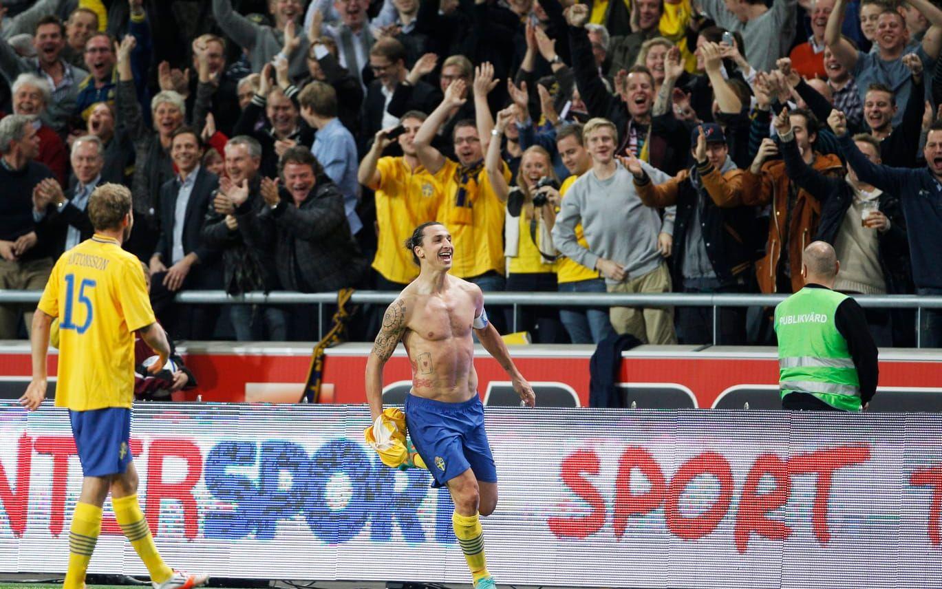 Det kan till och med vara så att publikrekordet från invigningsmatchen mot England kan slås.  49 967 var då på plats och såg när Zlatan Ibrahimovic cykelsparkade in ett av svensk fotbolls mest ikoniska mål någonsin. Foto: Bildbyrån
