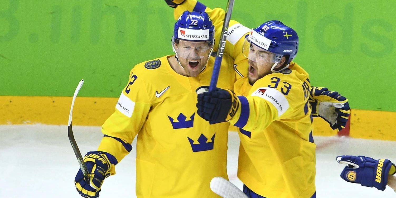 Patric Hörnqvist och Viktor Arvidsson jublar under 6–0-vinsten mot USA i gårdagens VM-semifinal. I kväll väntar Schweiz i finalen i Royal Arena i Köpenhamn. Arkivbild.