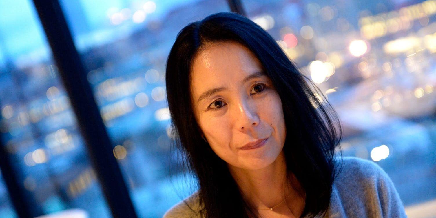 Bioaktuell. Japanska filmregissören Naomi Kawase, som 2015 gästade Göteborgs filmfestival, är nu aktuell med nya filmen Mot solnedgången.