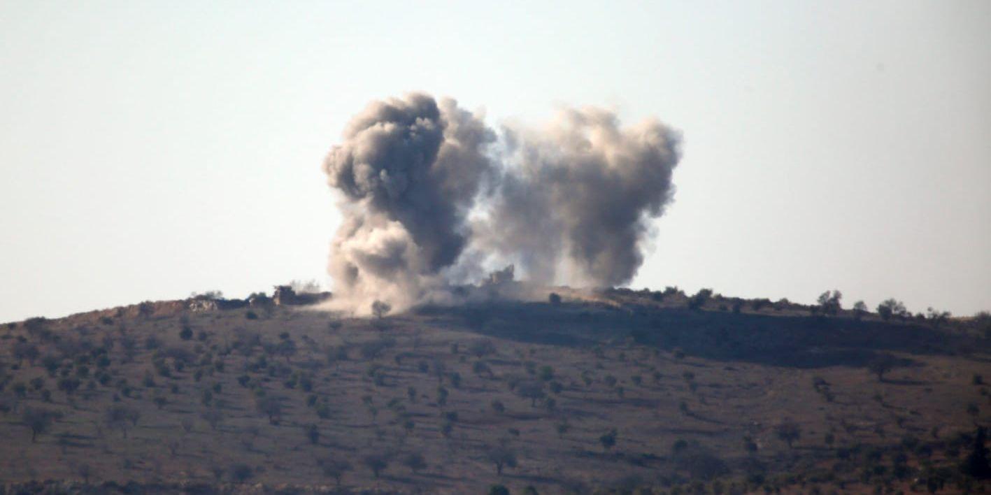 Turkiska granatattacker mot Afrin i Syrien. Arkivbild.