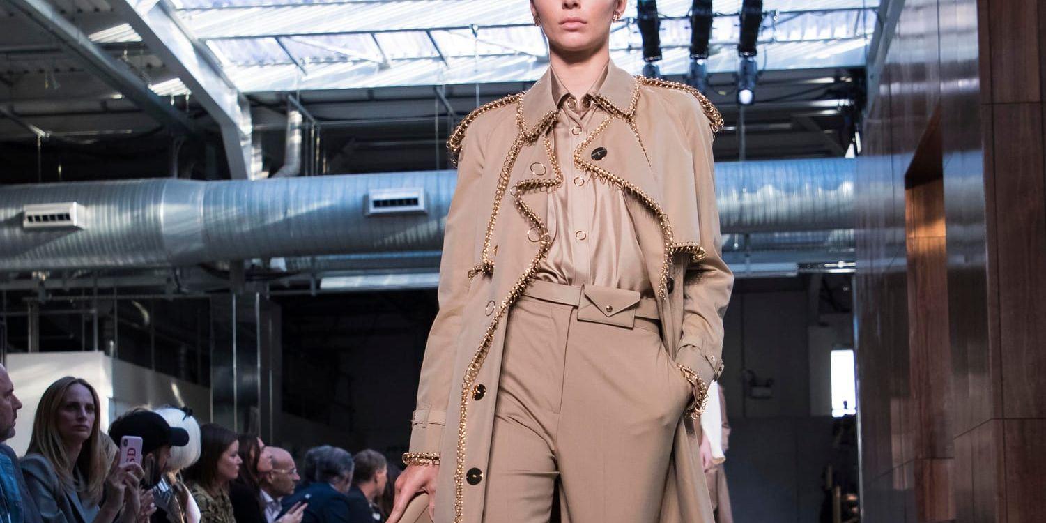 Modellen Kendall Jenner visade upp den nya kollektionen av Burberry-kläder i höstas. Arkivbild.