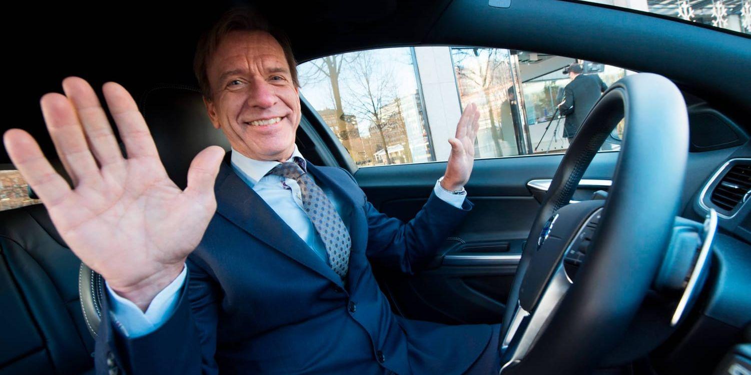 Volvo Cars vd Håkan Samuelsson i en automatiserad bil.