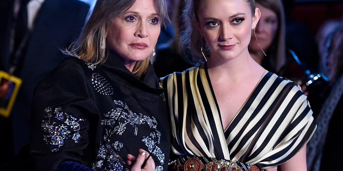 Carrie Fisher och hennes dotter Billie Lourd på världspremiären av Star Wars: The force awakens 2015. Arkivbild: Jordan Strauss.