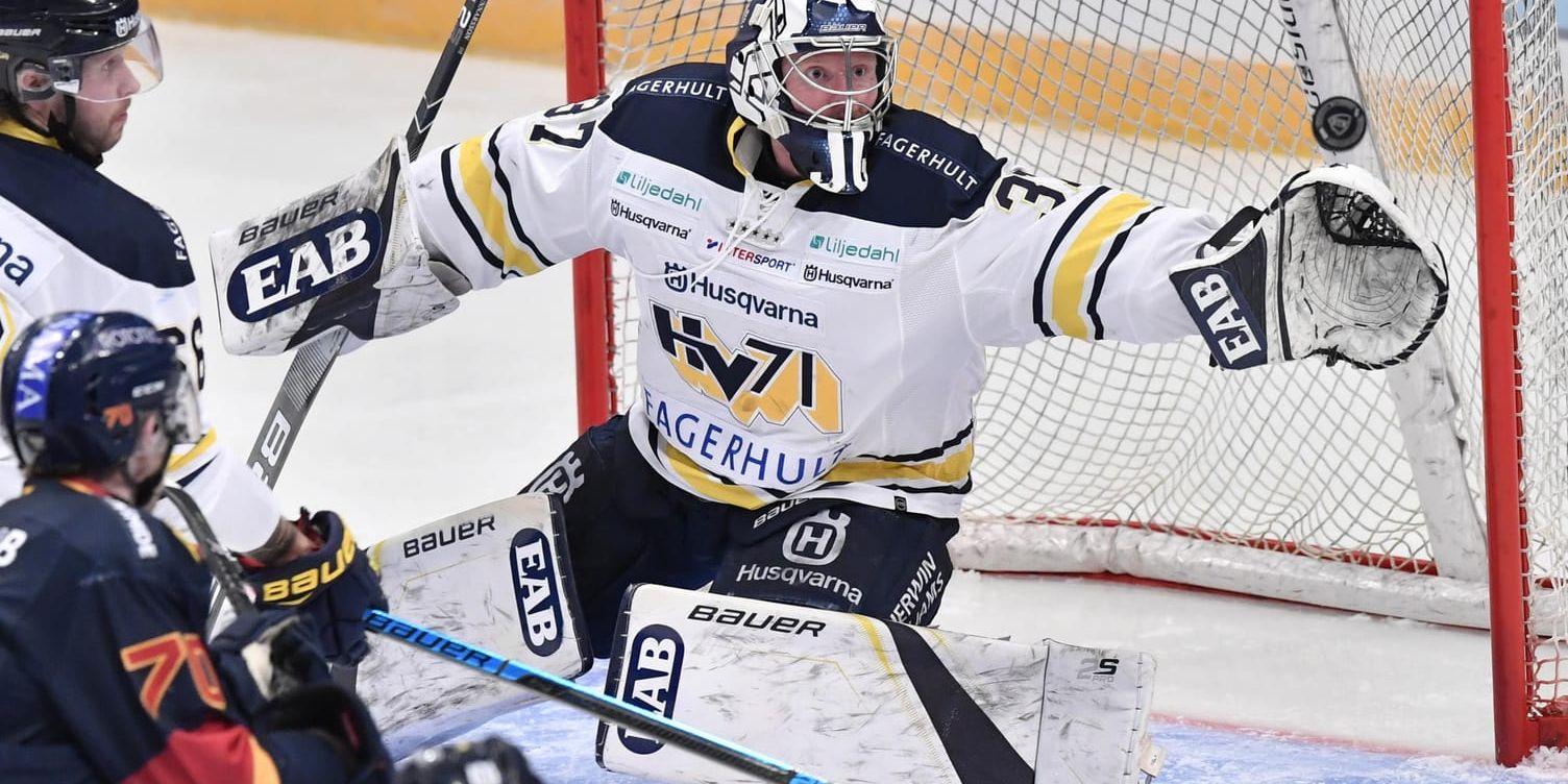 HV71:s målvakt Jonas Gunnarsson storspelade mot Örebro. Arkivbild.