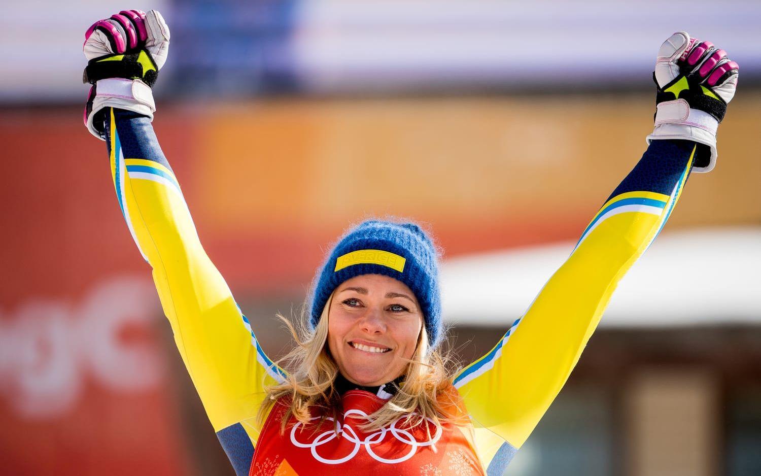 Frida Hansdotter tog sitt första internationella mästerskapsguld när hon vann slalomen