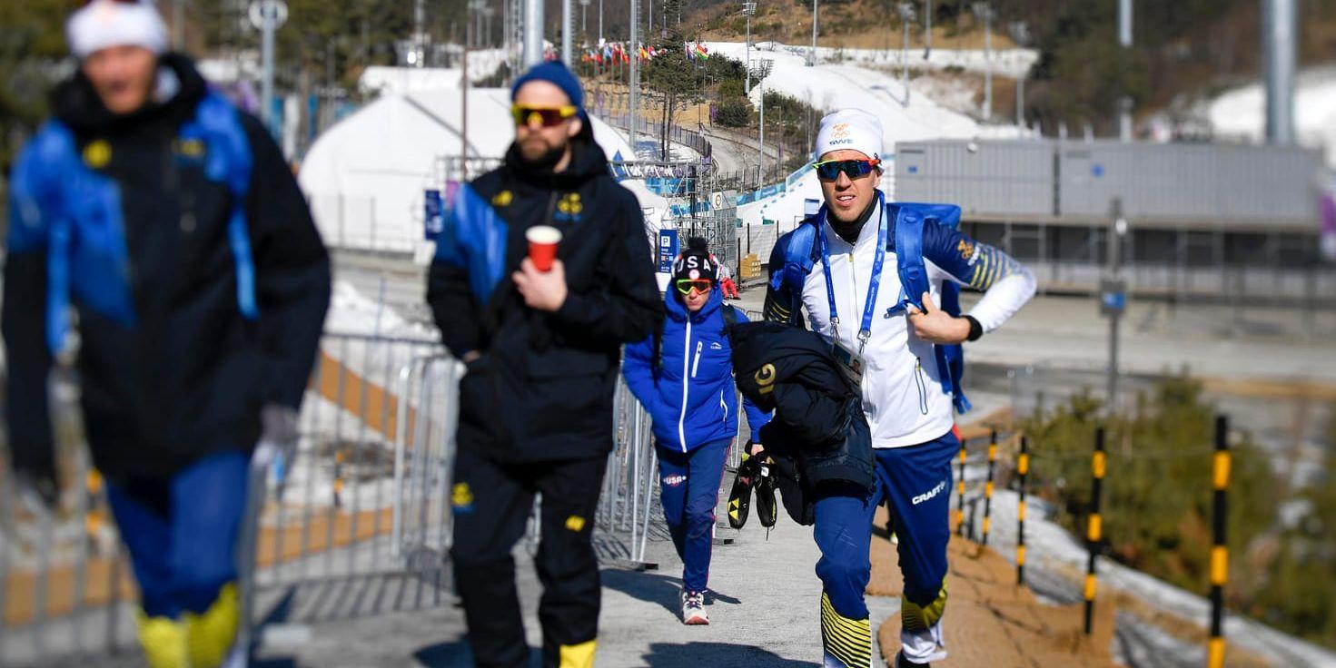 Efter en tung start på OS hoppas Calle Halfvarsson att det ska släppa i herrarnas 15 kilometer fristil på lördag. Halfvarsson är uttagen i det svenska laget tillsammans med Marcus Hellner, Daniel Rickardsson och Jens Burman.