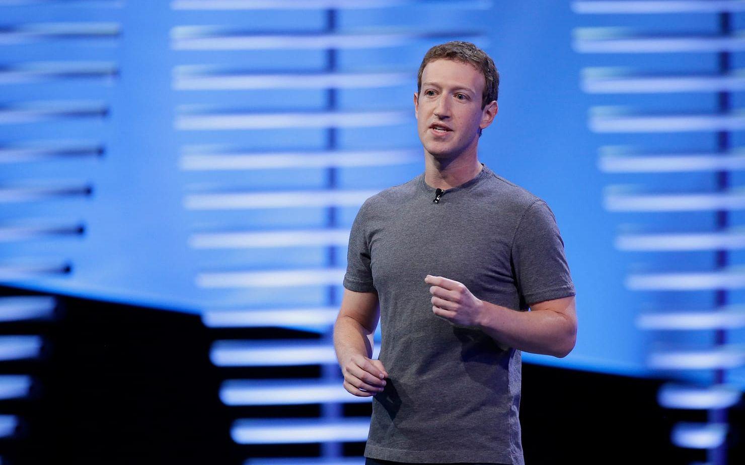 Facebook-grundaren Mark Zuckerberg hade arbetat i flera år med sajten när han blev 25. Samma år började företaget tjäna pengar och hade över 300 miljoner användare.