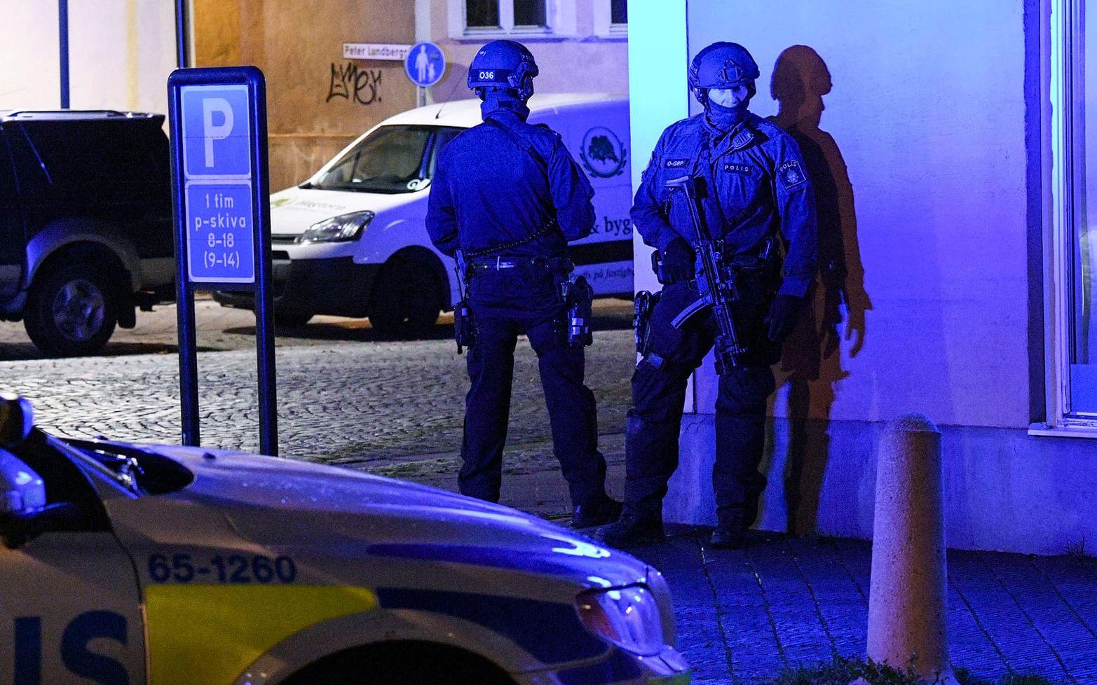 Flera personer blev skjutnai Trelleborgsent på torsdagskvällen. FOTO: TT
