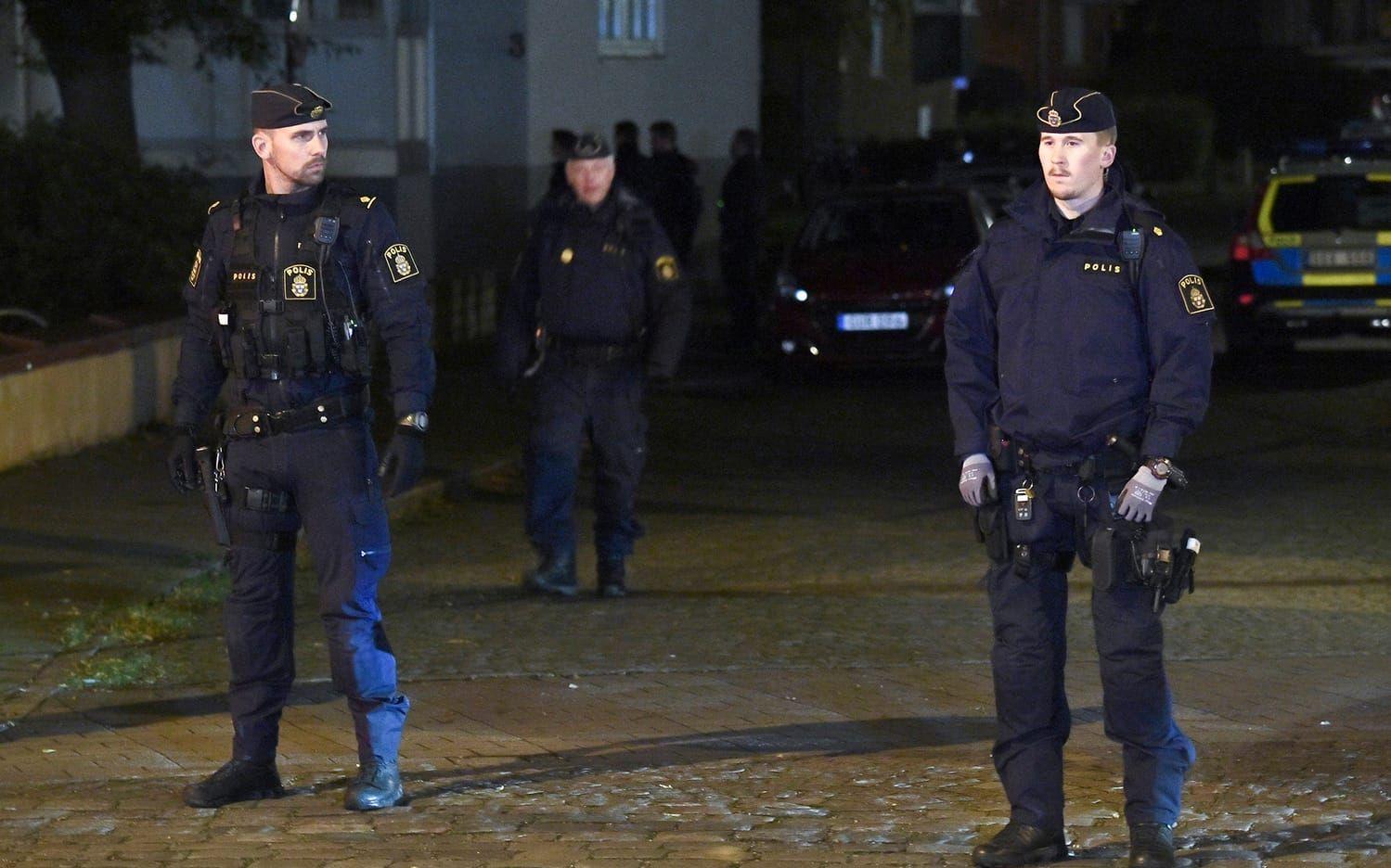 Flera personer blev skjutnai Trelleborgsent på torsdagskvällen. FOTO: TT
